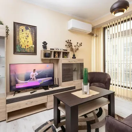 Апартамент Cozy New 'casa ' ✵ Center ✵