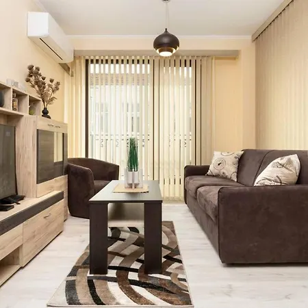Cozy New 'casa ' ✵ Center ✵ * פלובדיב